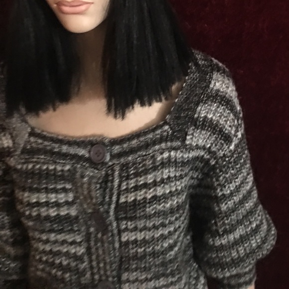 Cardigan - Picture 3 of 3